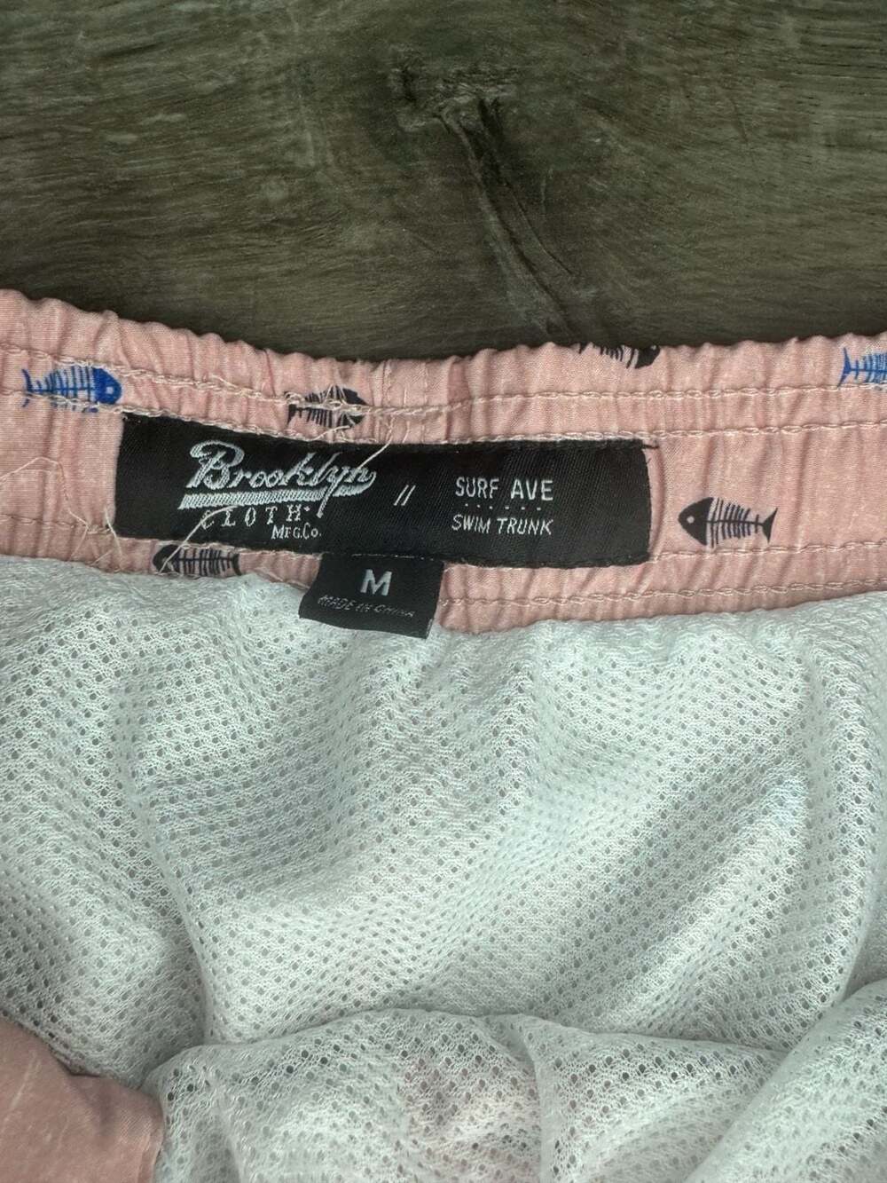 Brooklyn Cloth Surf Ave Swim Trunk Size M Pink Fish Bones - Picture 3 of 5